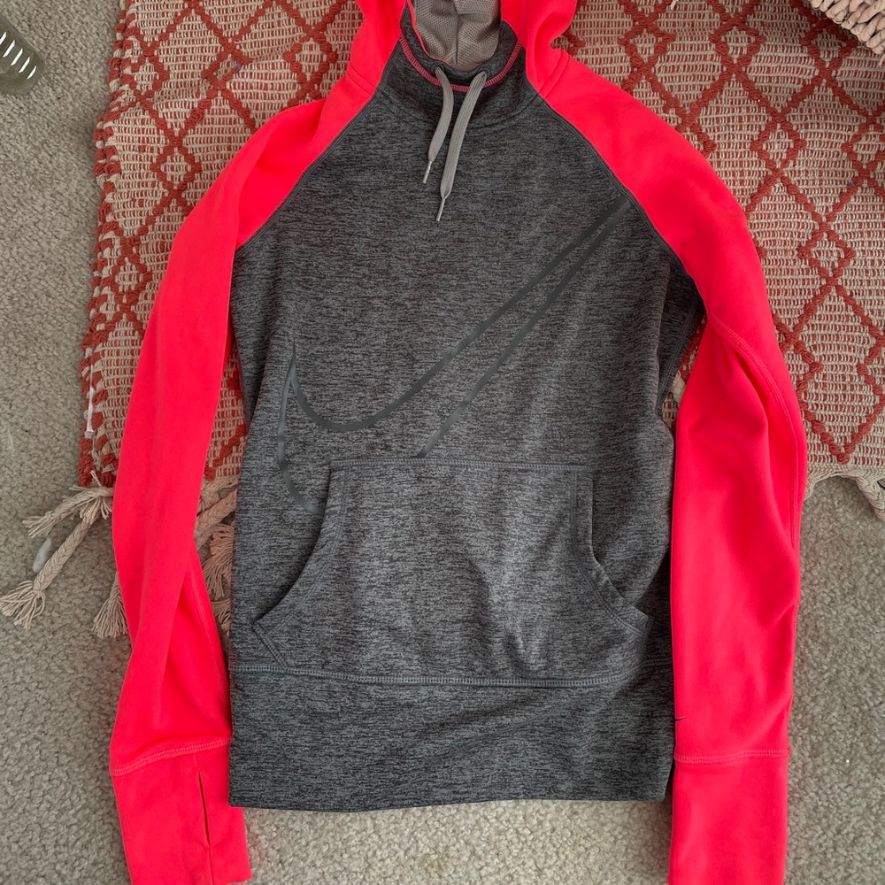 Women’s Nike Therma Fit Long Sleeve